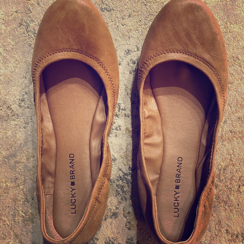 Luck brand flats 9